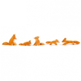 Fuchs, klein (sitzend)