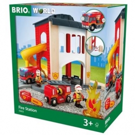 BRIO Bahn - Große Feuerwehr-Station mit Einsatzfahrzeug